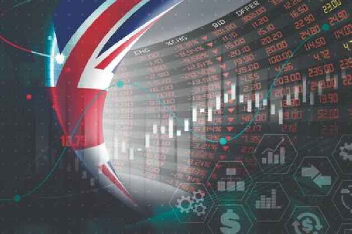 London’s FTSE 100 hits new all-time high in heavy data week