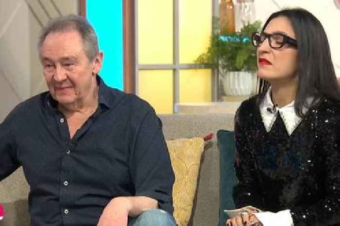 Lorraine Kelly steps in as Paul Whitehouse and wife clash over announcement on live TV