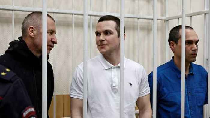 Navalny's lawyers sentenced to years in Russian penal colony