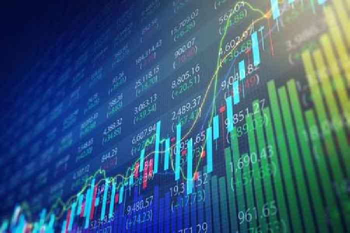 News24 | London stock market hits record high as global equities rally