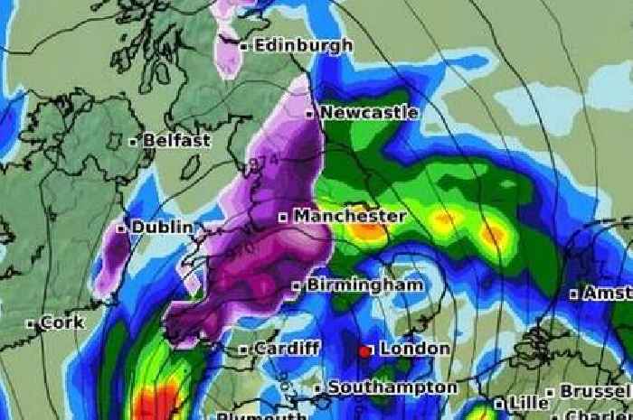 Latest weather maps show when 12 hour arctic blast will bring freezing conditions