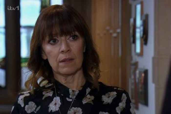 Emmerdale Rhona Goskirk star unrecognisable in forgotten soap role before joining ITV soap