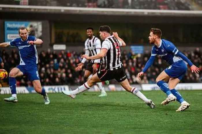 Match report: Grimsby Town draw 1-1 against Chesterfield