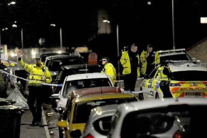 Man dead following major incident in Paisley