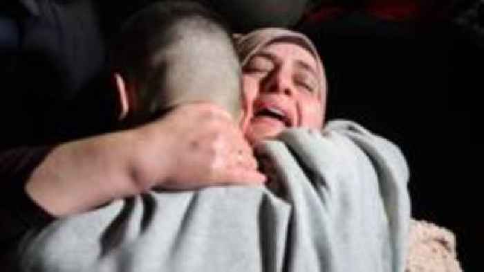 Moment freed Palestinian prisoners reunite with family and friends