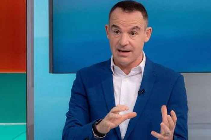 Martin Lewis issues warning to anyone who's been on same energy tariff 'for six months'