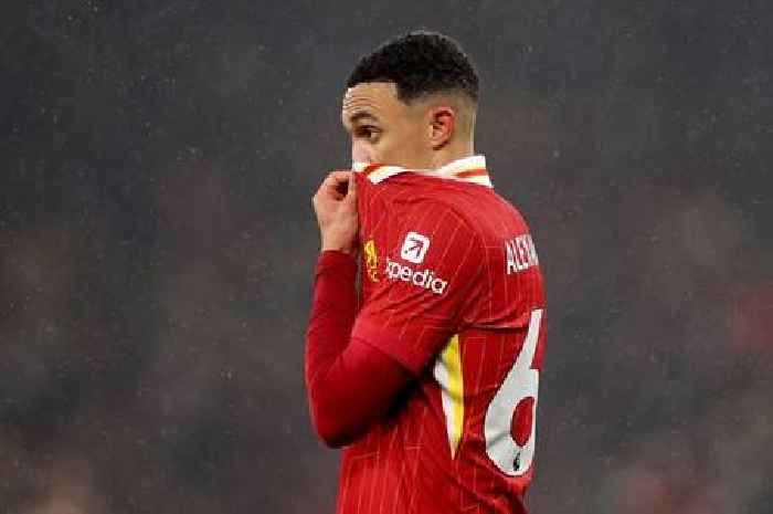 Liverpool transfer news: Arne Slot explains decision as Trent Alexander-Arnold warned