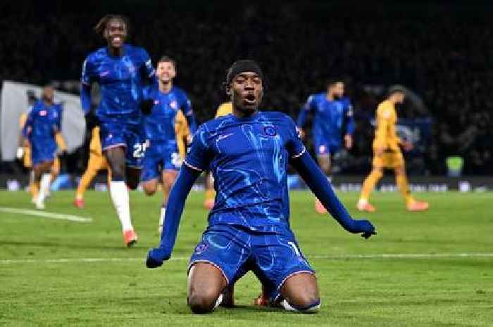 Noni Madueke sends Trevoh Chalobah six-word message after stealing his goal on Chelsea return