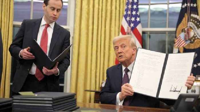 Executive orders: Trump's first acts as new president