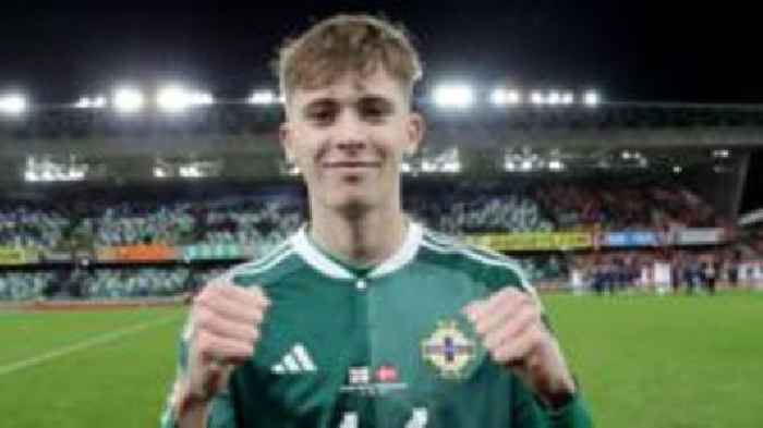 West Brom sign Northern Ireland midfielder Price