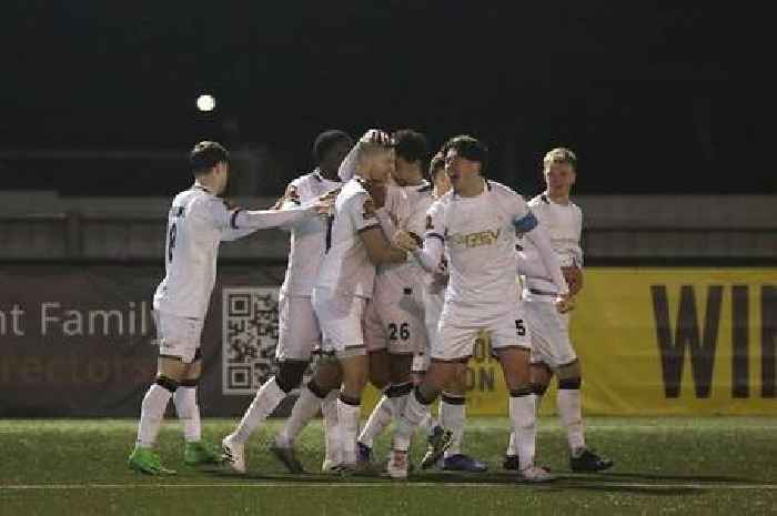 Torquay United boss 'can't believe what he saw' as Gulls drop points