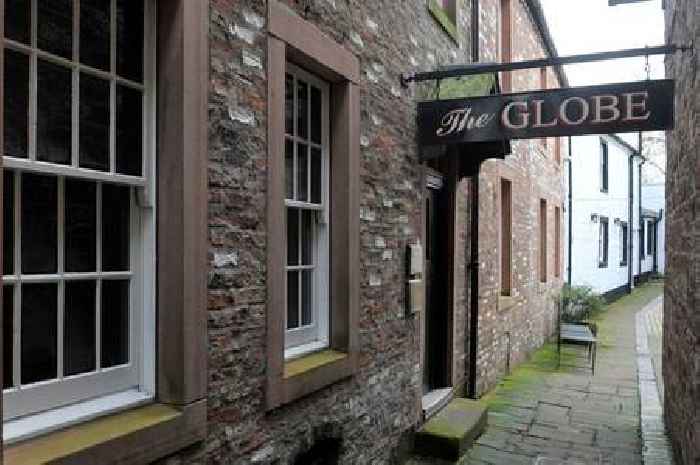 The 'cosy and historic' Scottish Michelin pub where Robert Burns was a regular