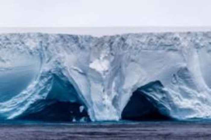 Giant iceberg on crash course with island - penguins and seals in danger