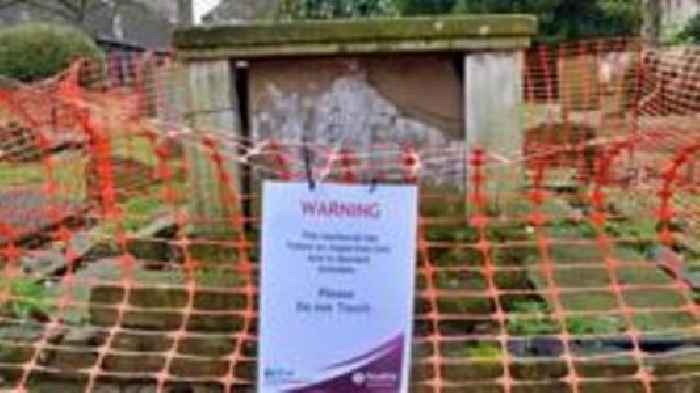 Collapse-risk graves in churchyard fenced off