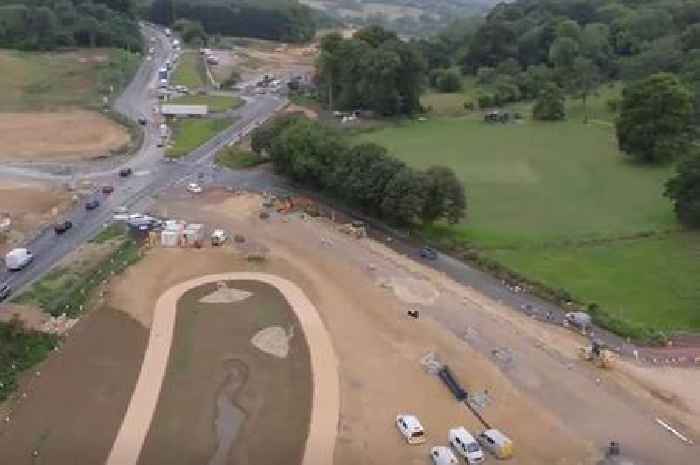 A417 to face series of mini 10-minute closures as lorries deliver huge bridge beams to Air Balloon roundabout site