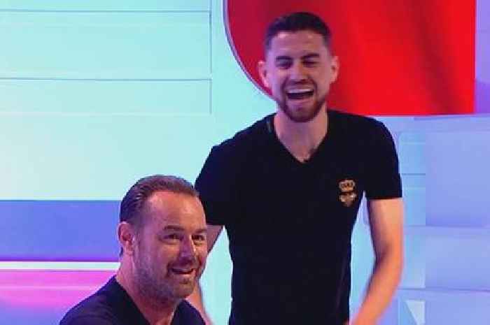 Danny Dyer's brutal reaction to Arsenal gift on A League of Their Own