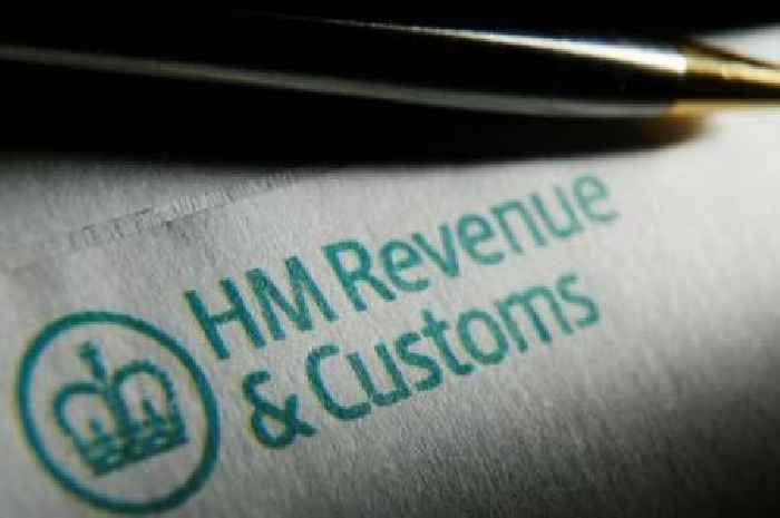 HMRC warns 3.4 million people face fine worth £900 after next week