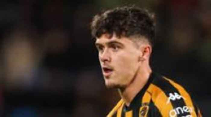 Defender Giles returns to Boro on loan from Hull