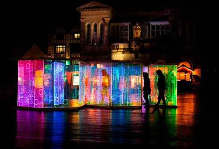 ‘Bigger and brighter’ light up show coming to Surrey borders for free