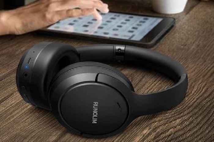 Amazon cuts 'bargain' wireless headphones 'better than' Beats and Sony by 32%