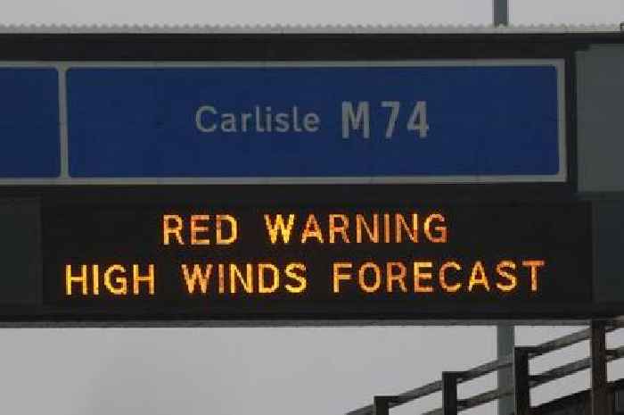 Red 'danger to life' warning extended amid fears Storm Éowyn could last longer than expected