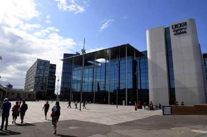 Vernon Kay alarmed at 'leaky' BBC building in Cardiff