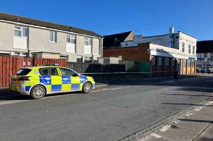 Man arrested after two seriously injured in Hull 'stabbings'