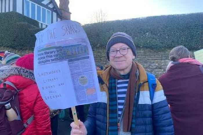 Dozens march down Mansfield Road in Sherwood community centres and library protest