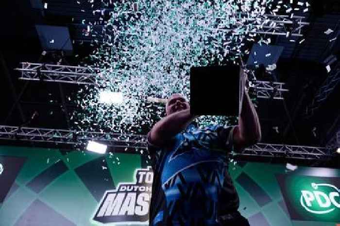 Epic turnaround for Rob Cross as he gets head back in the game to win Dutch Darts Masters