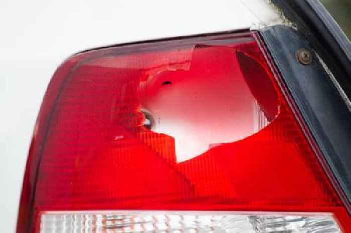 Driver stopped with broken brake light by police was banned from the roads