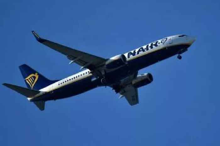 Ryanair warns 'you will be contacted today' over UK flight disruption