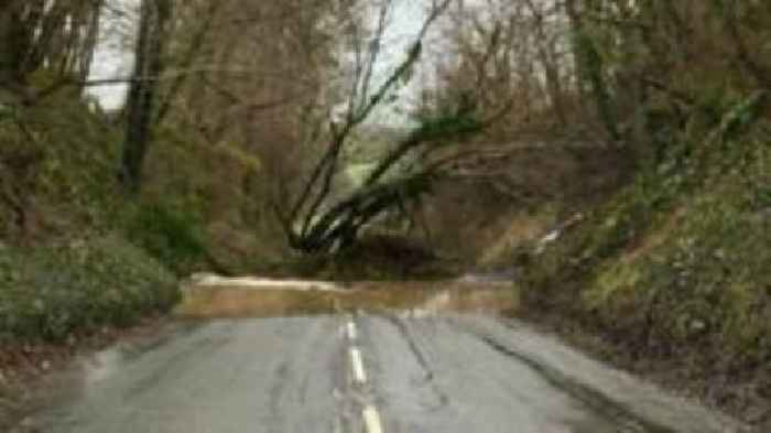 Ice warning for drivers ahead of cold front