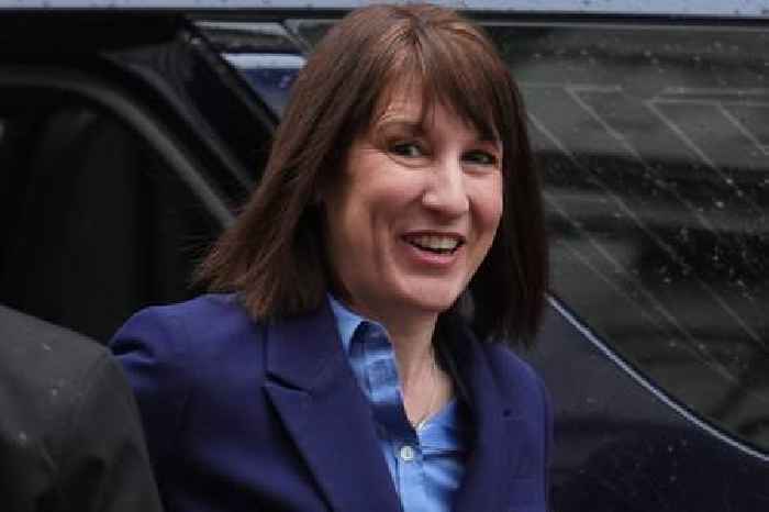 Rachel Reeves vows to fight for economic growth