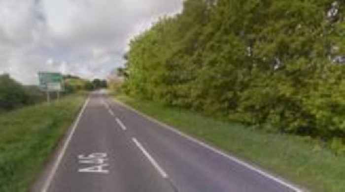 Driver dies in crash between lorry and car