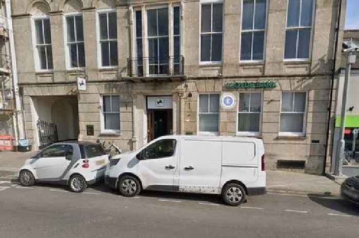 Lloyds bank to shut branch in Somerset town