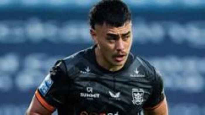 Salford bring in Wigan forward Chan on loan