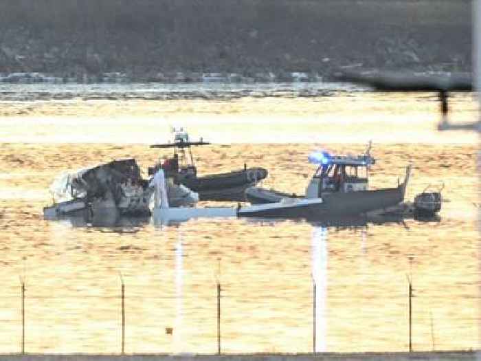 News24 | US Army helicopter was warned moments before deadly mid-air crash, audio reveals