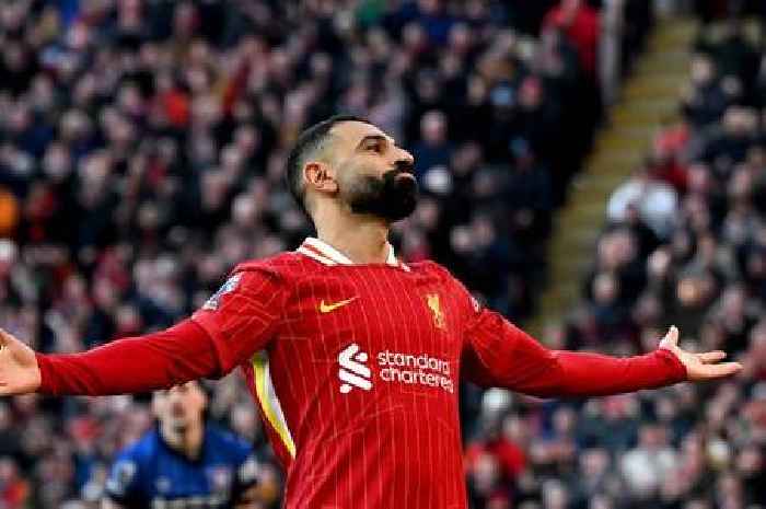 Liverpool transfer news: Mo Salah to Saudi twist as stunning deadline day swoop emerges