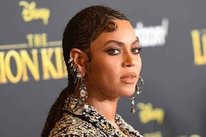 Beyonce thrills fans with huge tour announcement ahead of Grammy Awards