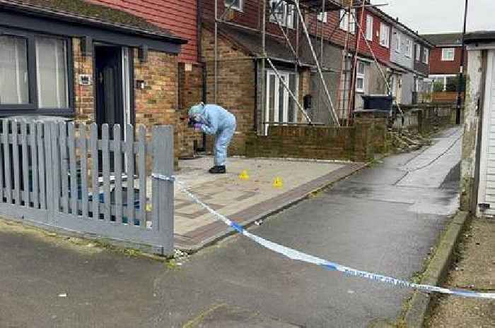 Croydon man fighting for his life after being stabbed in New Addington