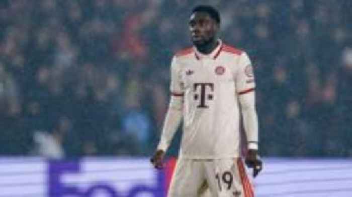 Davies signs new Bayern deal after Madrid interest