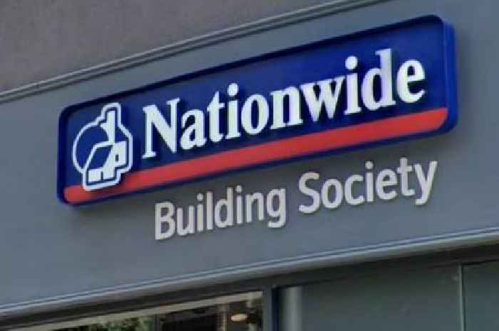 Nationwide issues warning to anyone whose bank balance dips below £1,000