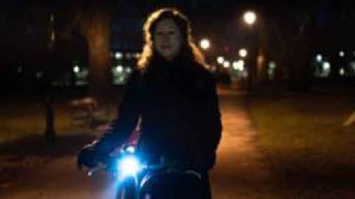 Night-time bike riding 'socially unsafe' for women