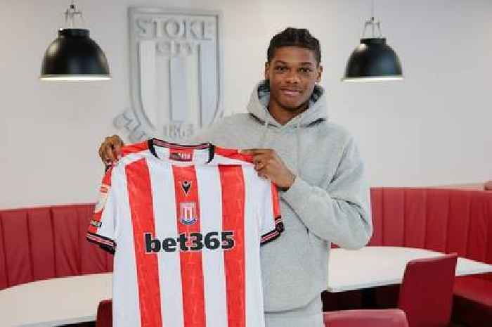 Stoke City confirm signing of West Brom forward