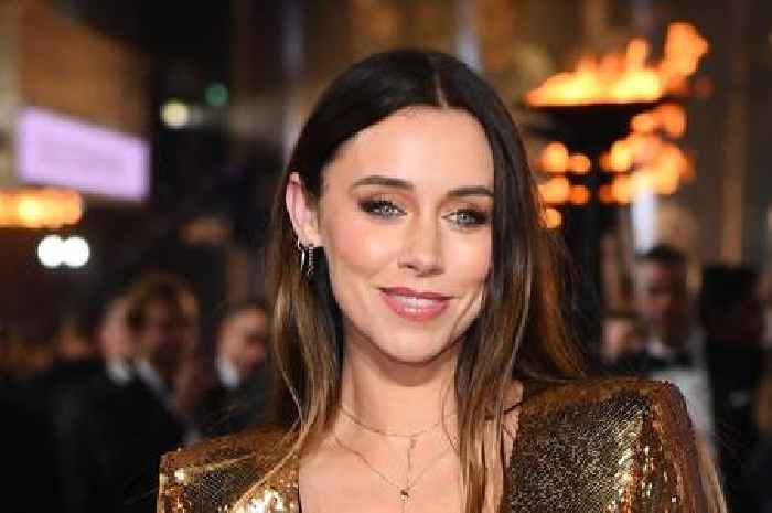 Netflix Celebrity Bear Hunt Una Healy's relationships from divorce to Love Island fling