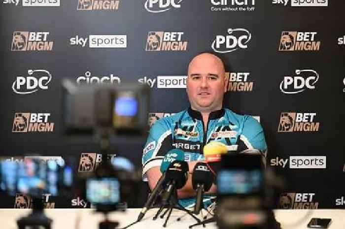 Rob Cross shrugs off Premier League darts promo snub to put big boy pants on and food in the fridge