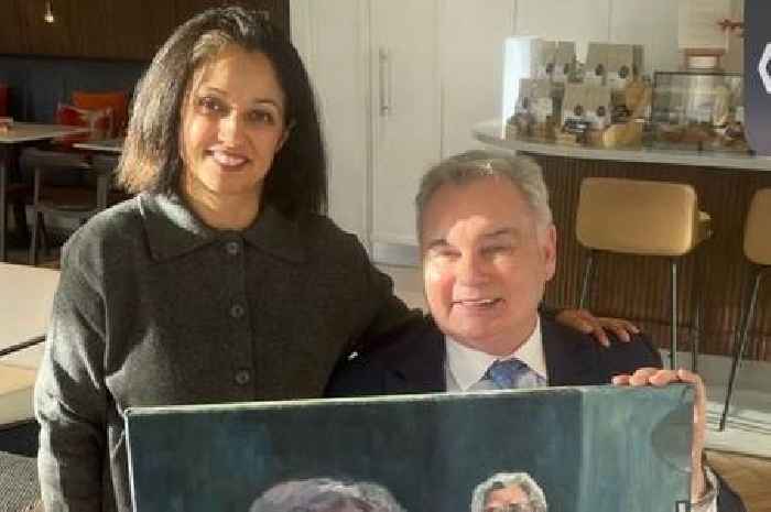 Eamonn Holmes shares portrait of himself with touching 'surprise' as fans say same thing