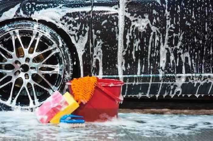 Five-year ban for Lincolnshire village car wash owner who employed illegal workers