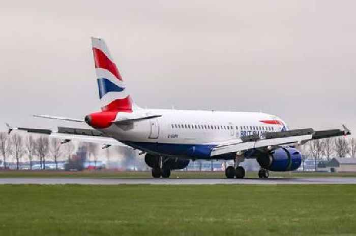 Edinburgh bound plane emergency lands at Scots airport