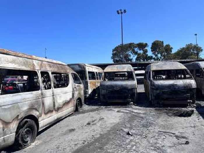 News24 | WATCH | Fears of a full-blown taxi war as 14 minibus taxis and buses torched in Nyanga